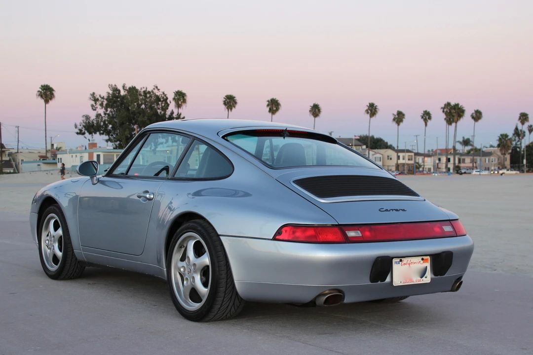 1996 Porsche 993 Carrera - Image 6 of 31