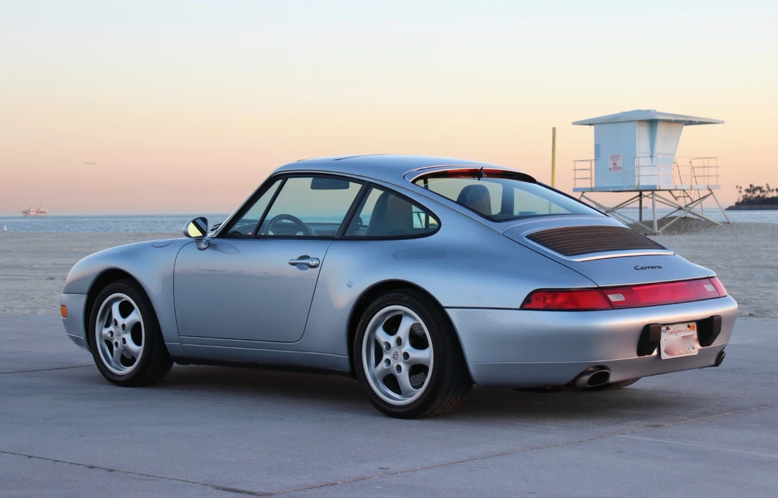 1996 Porsche 993 Carrera - Image 10 of 31