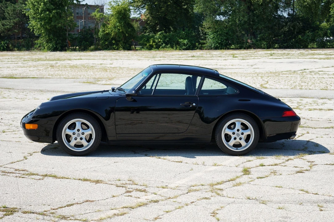 1996 Porsche 993 Carrera - Image 16 of 31