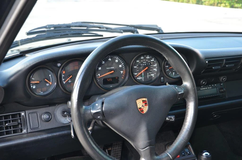 1996 Porsche 993 Carrera - Image 17 of 31