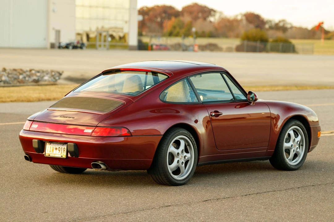 1996 Porsche 993 Carrera - Image 13 of 31