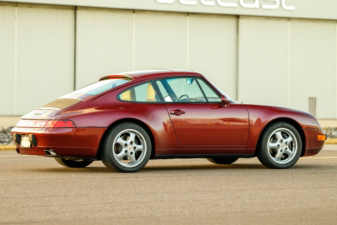 1996 Porsche 993 Carrera - Image 15 of 31