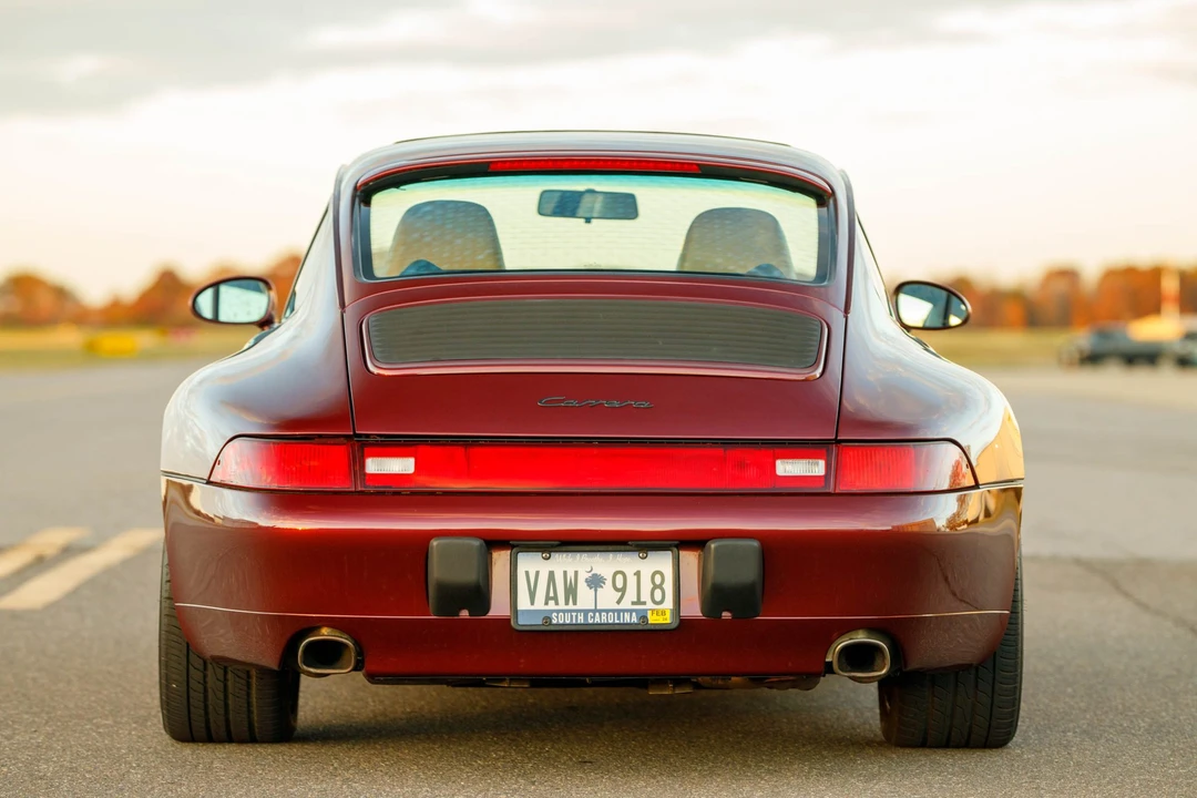 1996 Porsche 993 Carrera - Image 10 of 31