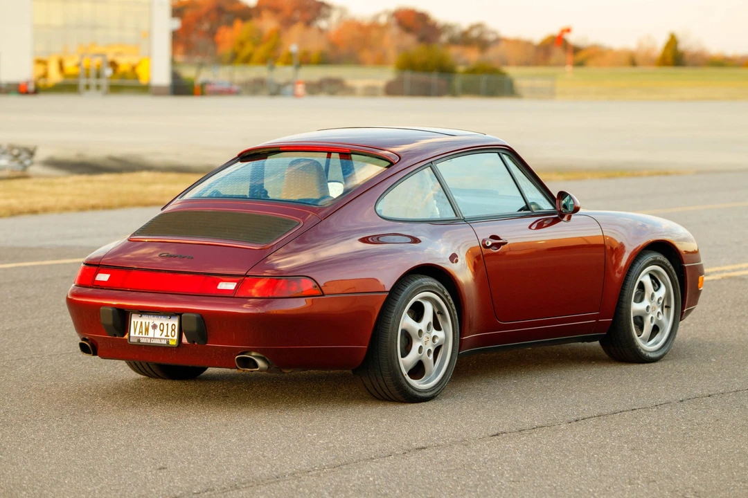 1996 Porsche 993 Carrera - Image 12 of 31