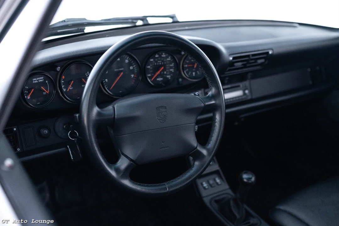 1996 Porsche 993 Carrera - Image 25 of 31