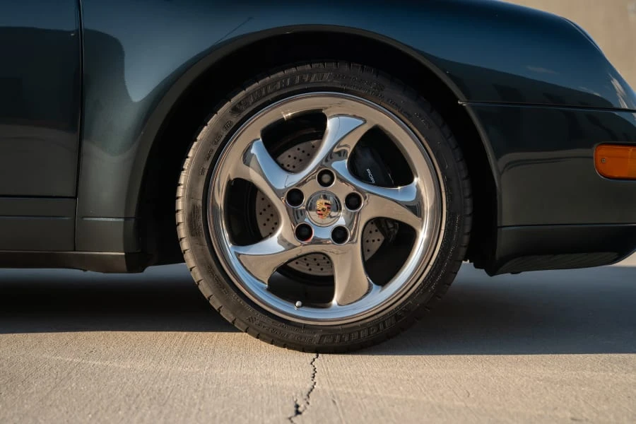 1996 Porsche 993 Carrera - Image 8 of 31