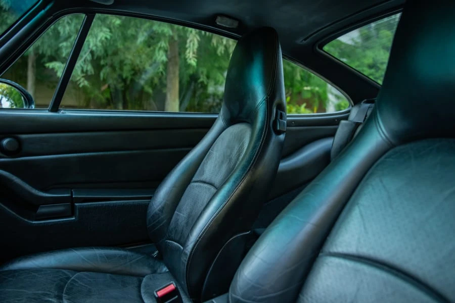 1996 Porsche 993 Carrera - Image 24 of 31
