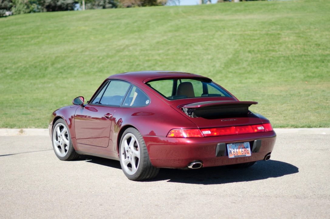 1996 Porsche 993 Carrera - Image 12 of 31
