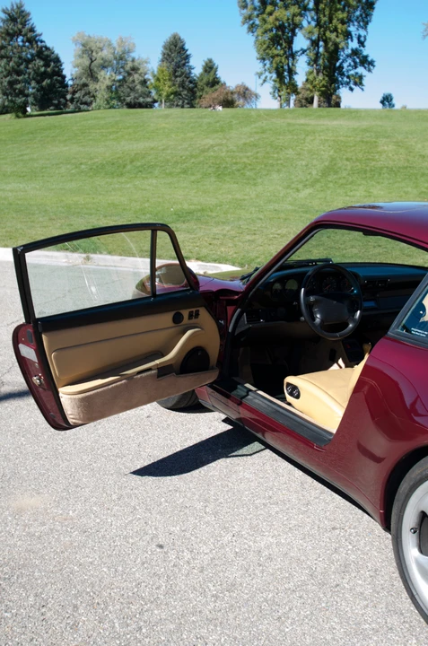 1996 Porsche 993 Carrera - Image 27 of 31