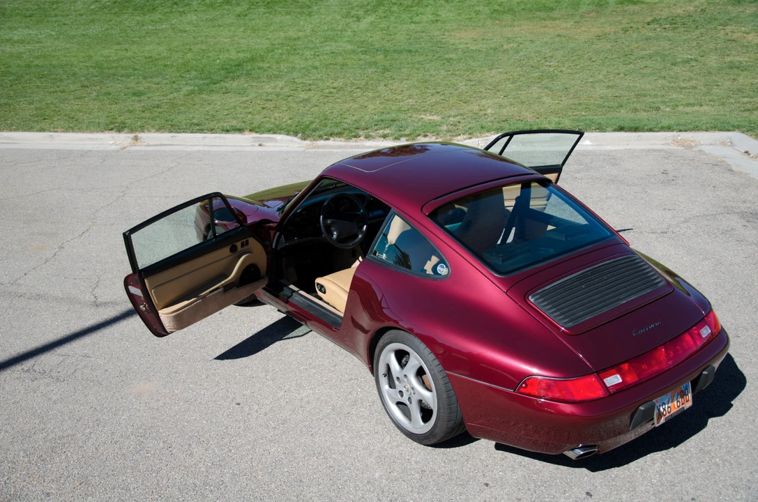 1996 Porsche 993 Carrera - Image 18 of 31
