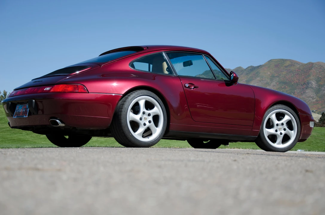 1996 Porsche 993 Carrera - Image 7 of 31
