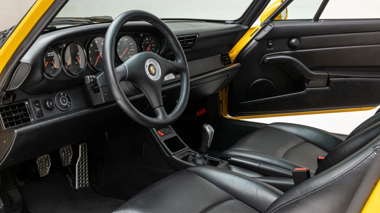 1996 Porsche 911 - Image 6 of 31