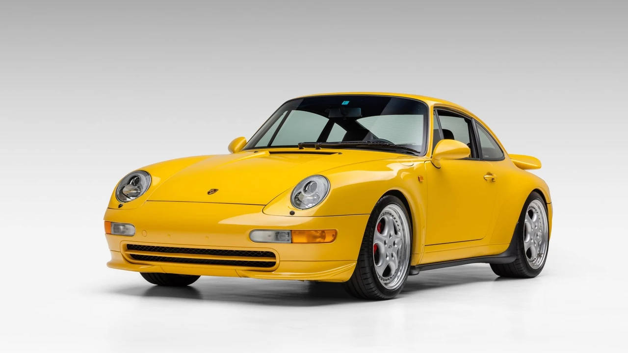 1996 Porsche 911 - Image 10 of 31
