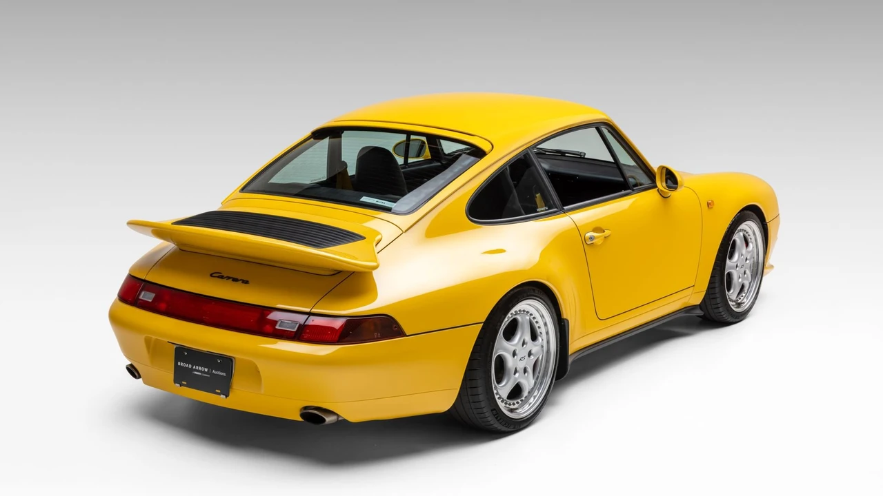 1996 Porsche 911 - Image 14 of 31