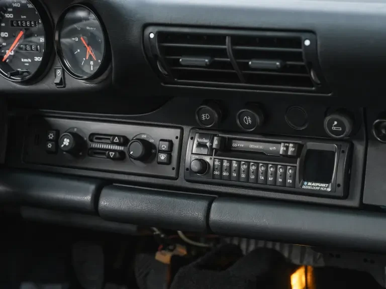 1996 Porsche 911 - Image 19 of 31