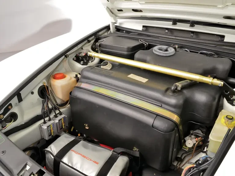 1996 Porsche 911 - Image 16 of 18