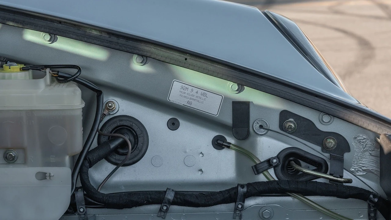 1996 Porsche 993 Carrera - Image 3 of 31