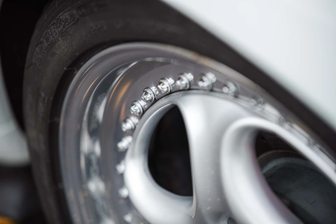 1996 Porsche 993 Carrera - Image 12 of 31