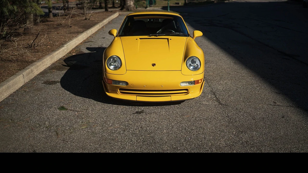 1996 Porsche 993 Carrera - Image 12 of 31