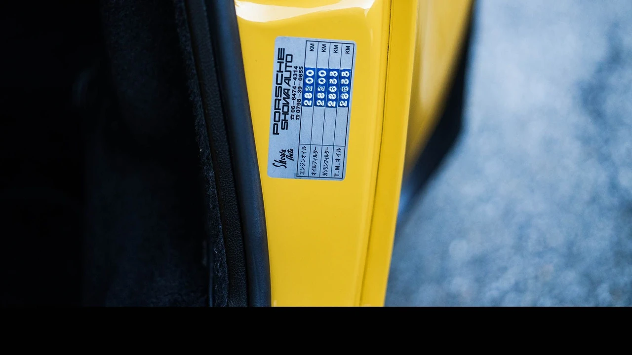 1996 Porsche 993 Carrera - Image 4 of 31