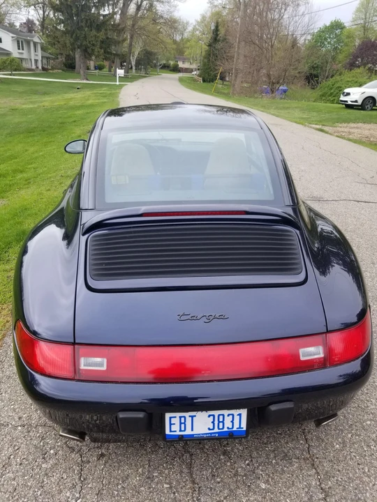 1996 Porsche 993 Carrera - Image 10 of 31