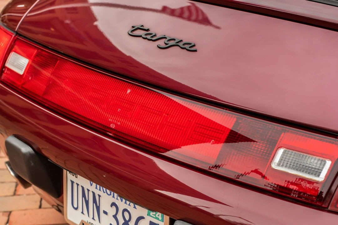 1996 Porsche 993 Carrera 4S - Image 24 of 31