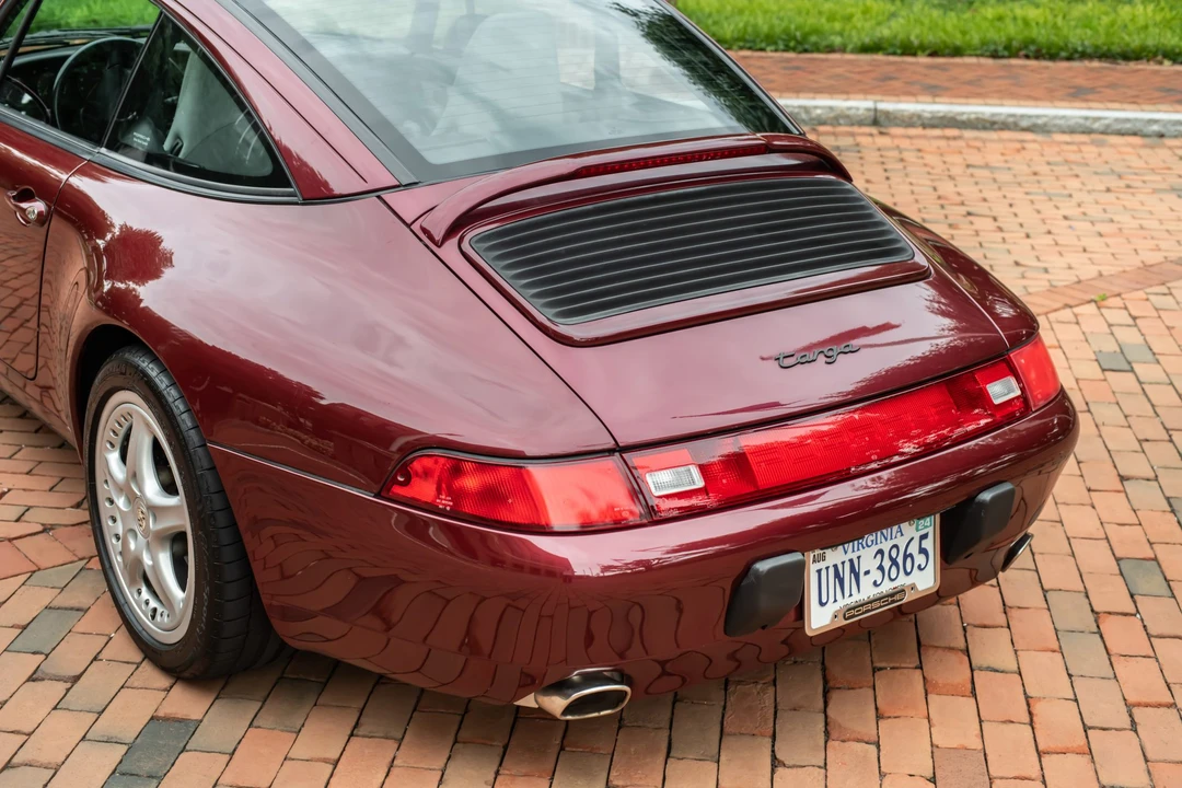 1996 Porsche 993 Carrera 4S - Image 17 of 31