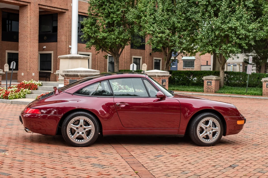 1996 Porsche 993 Carrera 4S - Image 5 of 31