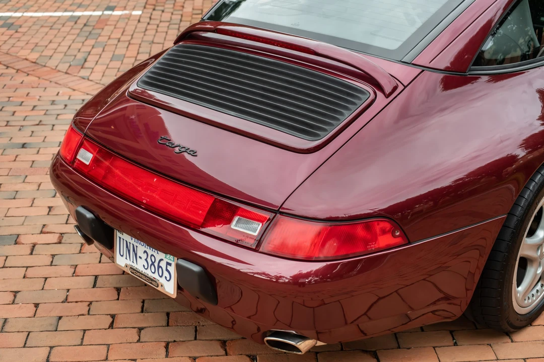 1996 Porsche 993 Carrera 4S - Image 16 of 31