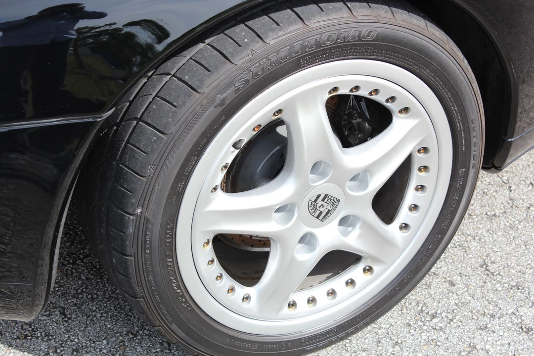 1996 Porsche 993 Carrera - Image 28 of 31