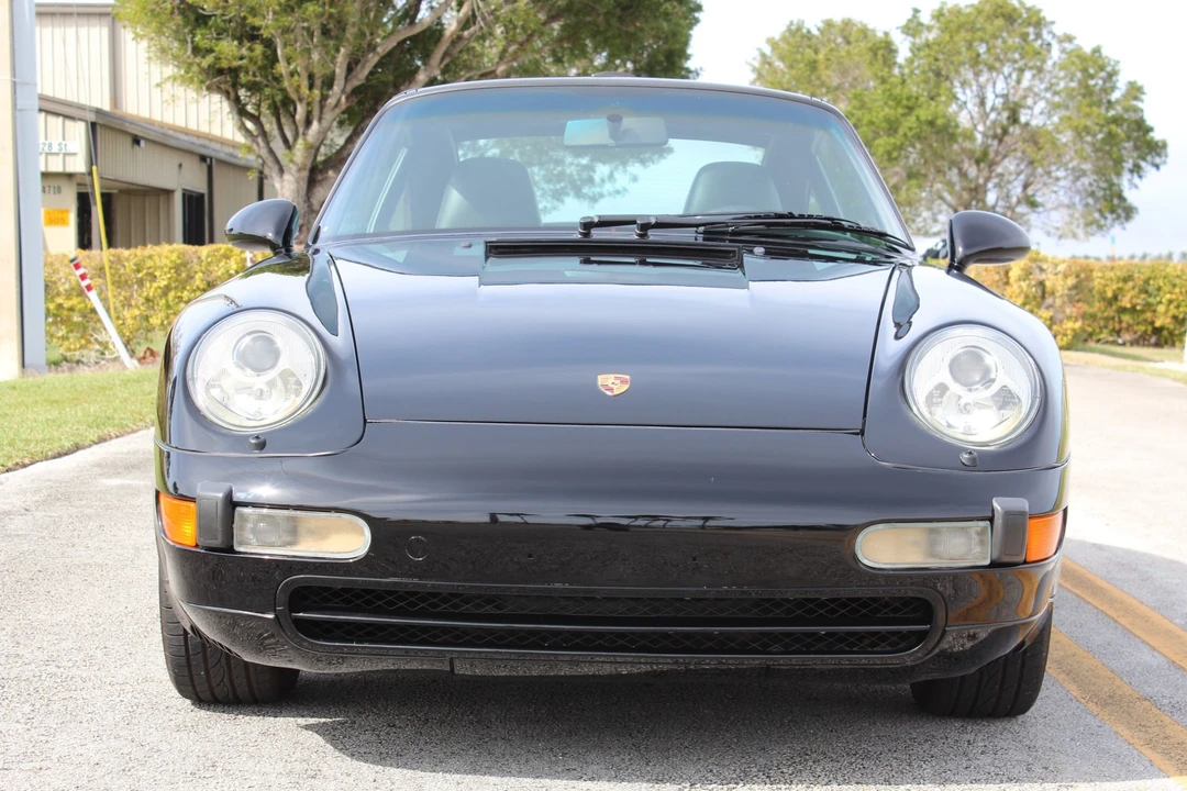 1996 Porsche 993 Carrera - Image 2 of 31