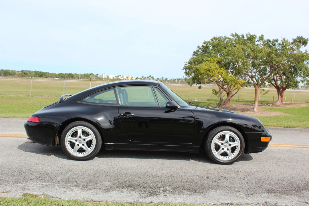 1996 Porsche 993 Carrera - Image 3 of 31