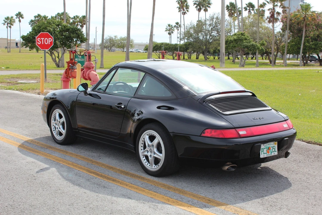 1996 Porsche 993 Carrera - Image 6 of 31