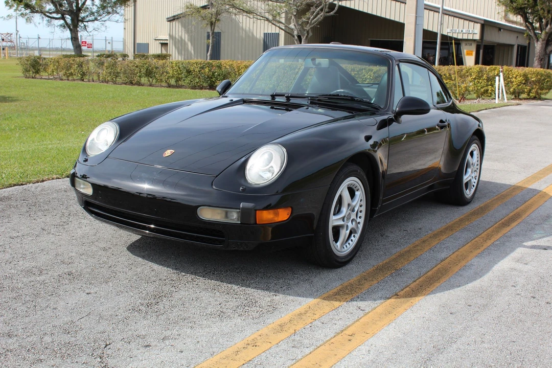 1996 Porsche 993 Carrera - Image 8 of 31
