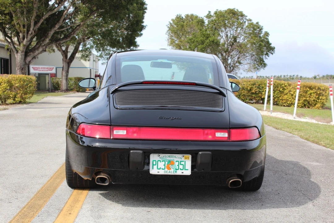 1996 Porsche 993 Carrera - Image 13 of 31