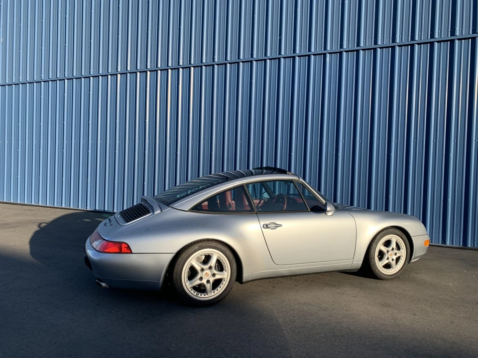 1996 Porsche 993 Carrera - Image 12 of 31