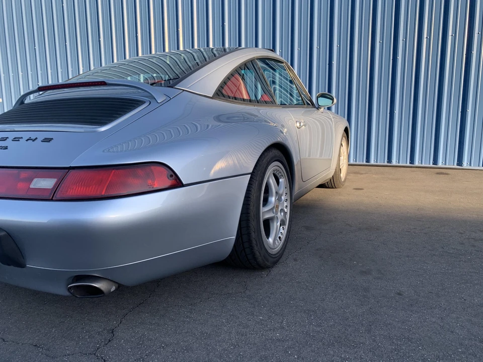 1996 Porsche 993 Carrera - Image 19 of 31