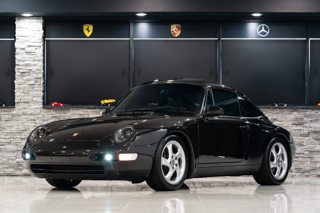 1996 Porsche 993 Carrera - Image 10 of 31