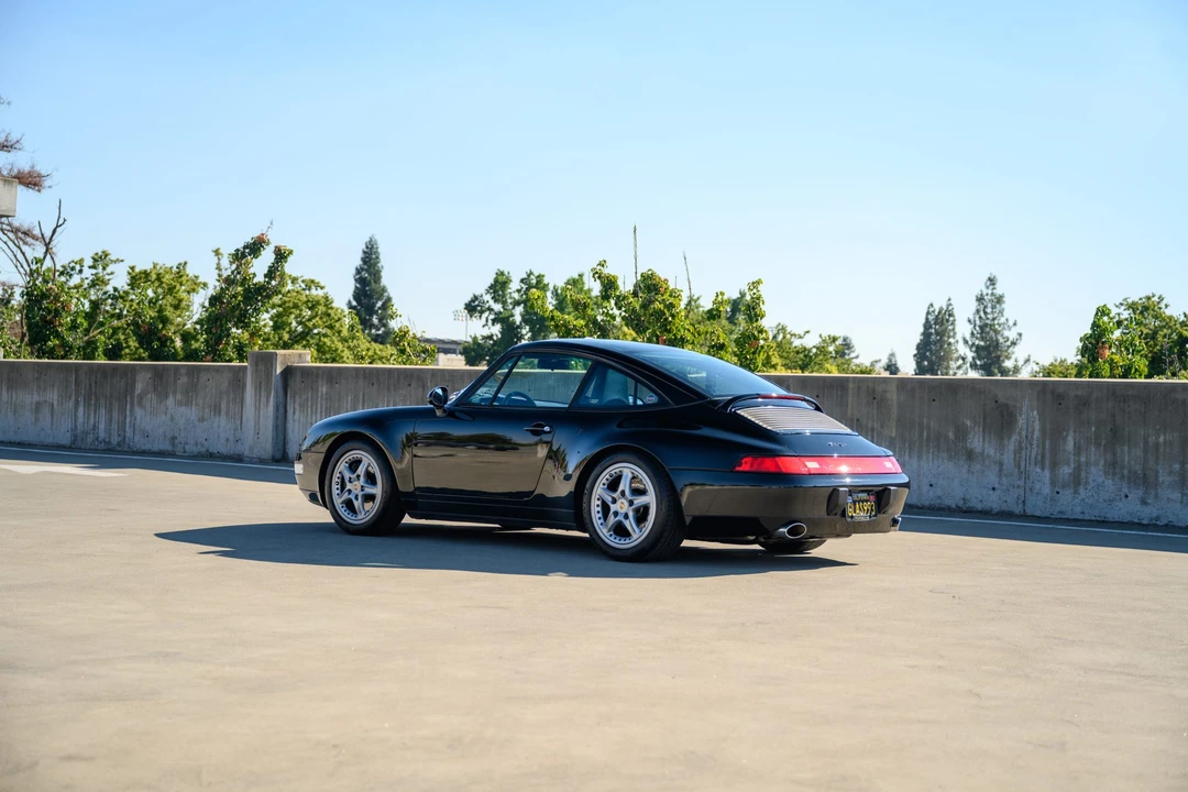 1996 Porsche 993 Carrera - Image 16 of 31