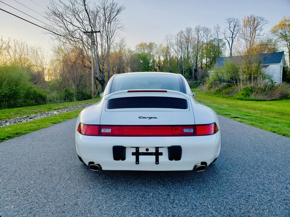 1996 Porsche 993 Carrera - Image 7 of 31