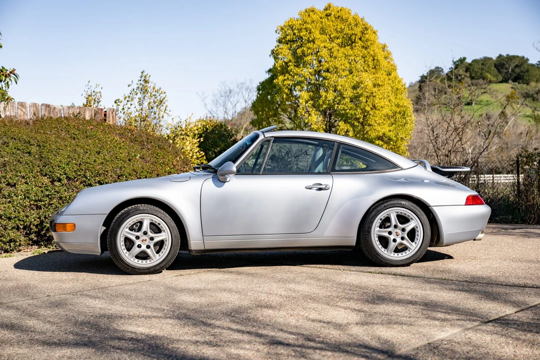 1996 Porsche 993 Carrera - Image 24 of 31