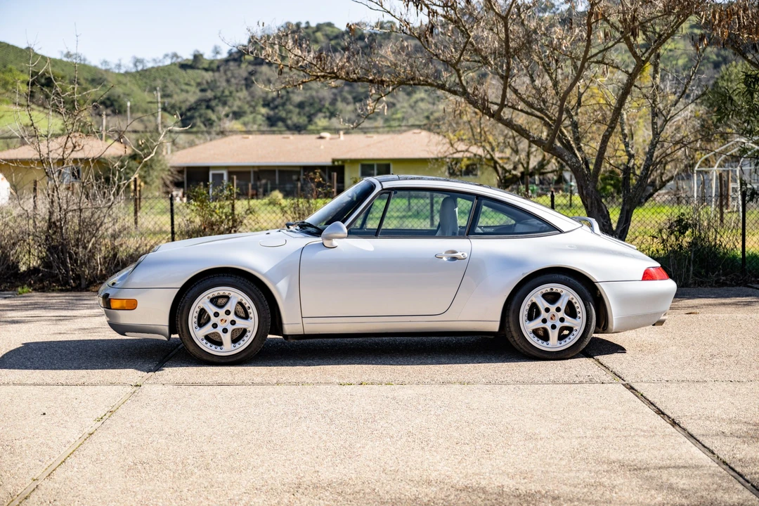 1996 Porsche 993 Carrera - Image 23 of 31