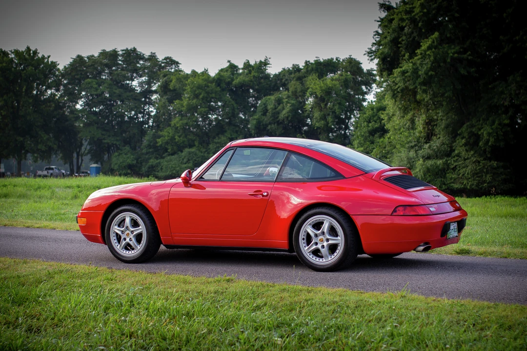1996 Porsche 993 Carrera - Image 9 of 31