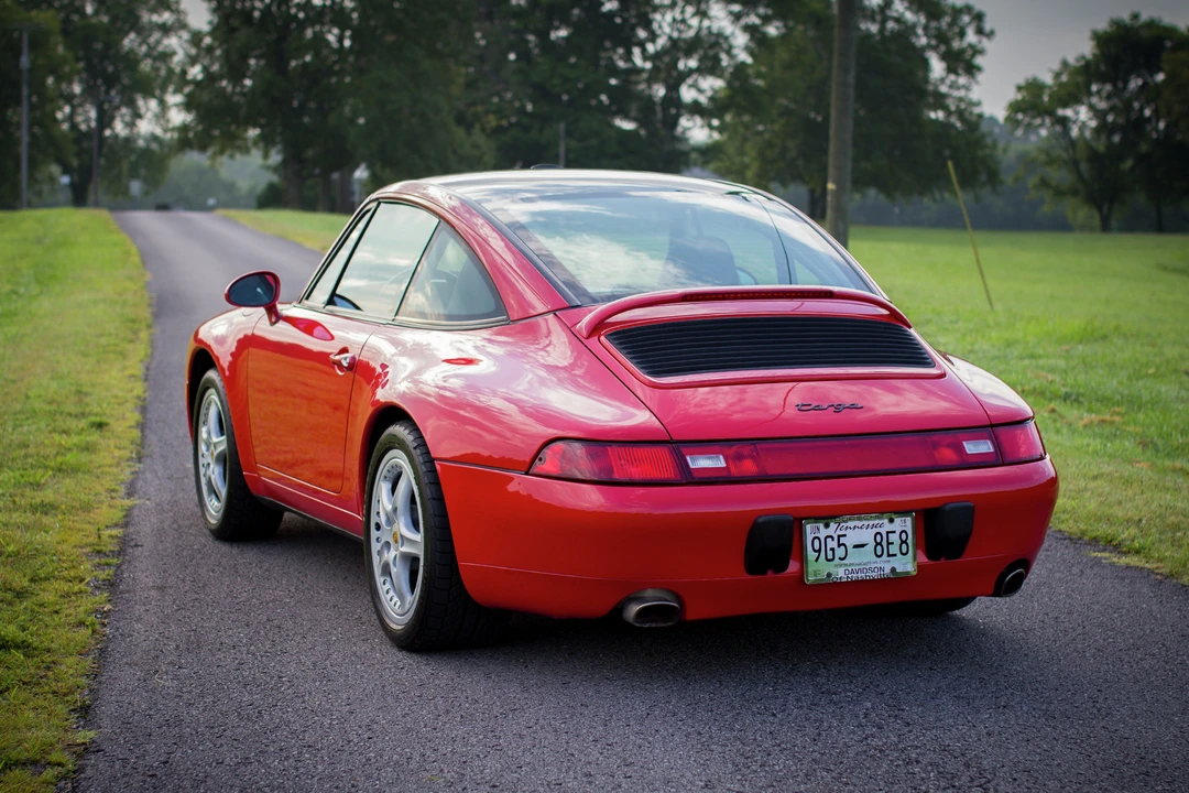 1996 Porsche 993 Carrera - Image 14 of 31
