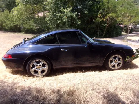1996 Porsche 993 Carrera - Image 2 of 31