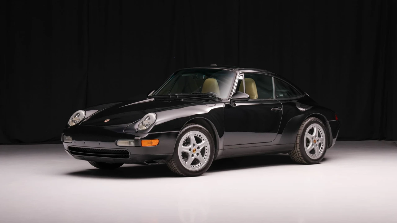 1996 Porsche 993 Carrera - Image 2 of 31