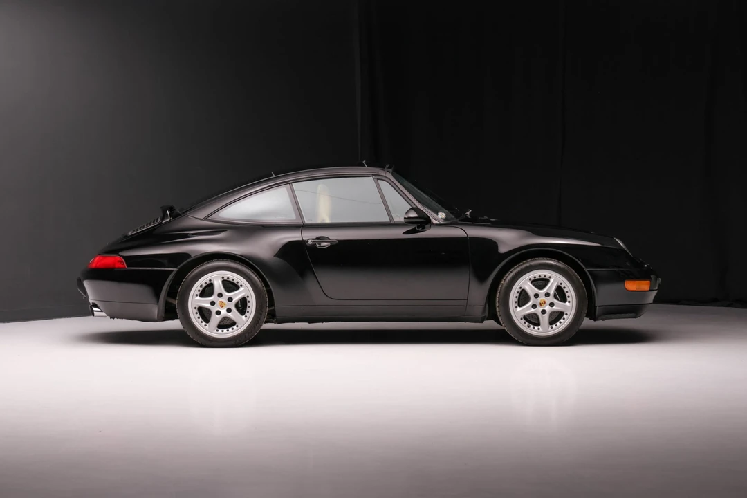 1996 Porsche 993 Carrera - Image 8 of 31