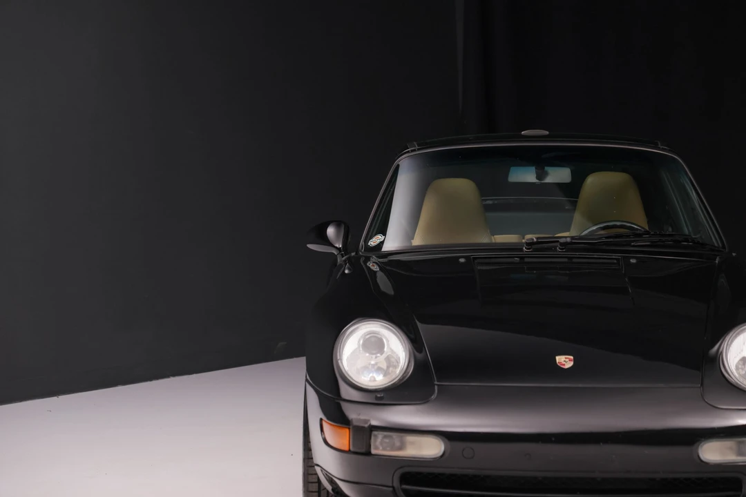 1996 Porsche 993 Carrera - Image 14 of 31