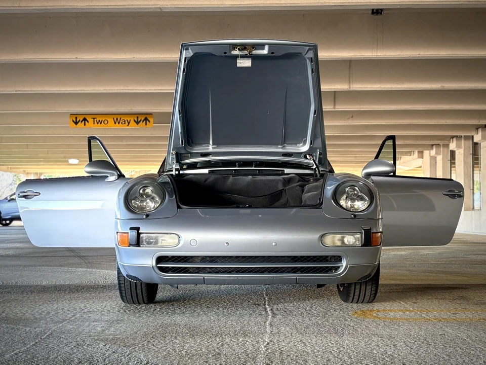 1996 Porsche 993 Carrera - Image 25 of 31