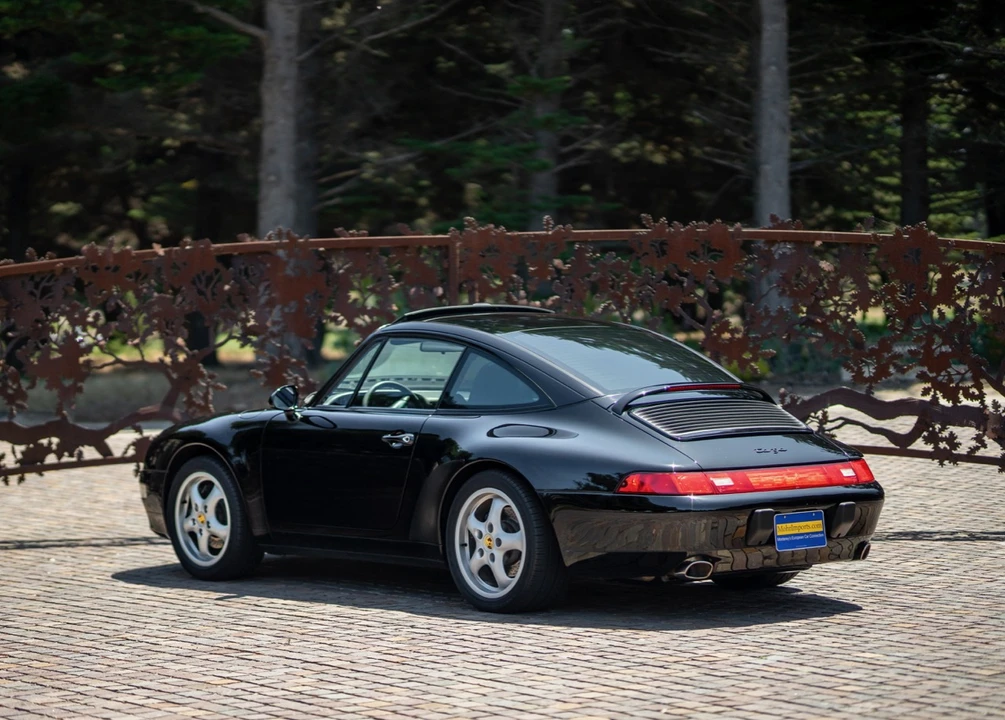 1996 Porsche 993 Carrera - Image 11 of 31